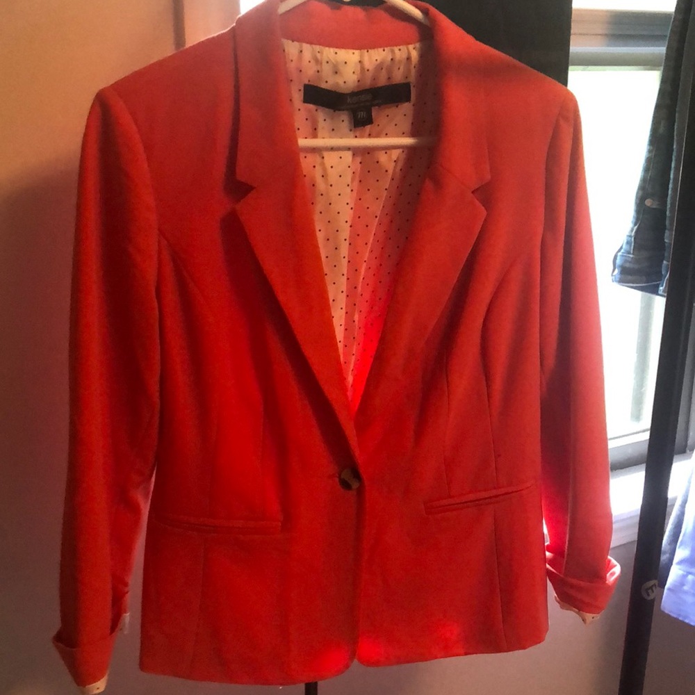 Kenzie three quarter sleeve blazer size medium